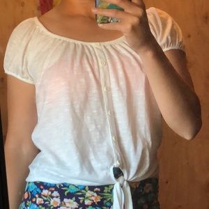 Button up blouse with tie at bottom